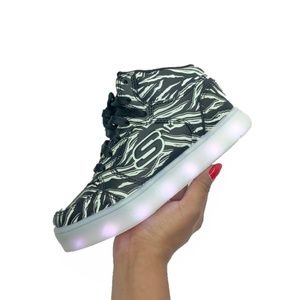 NEW! Kid Skechers High Top Lights Sneakers 1.5